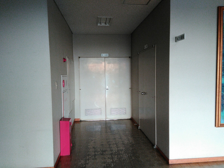 施設受付（フロント）