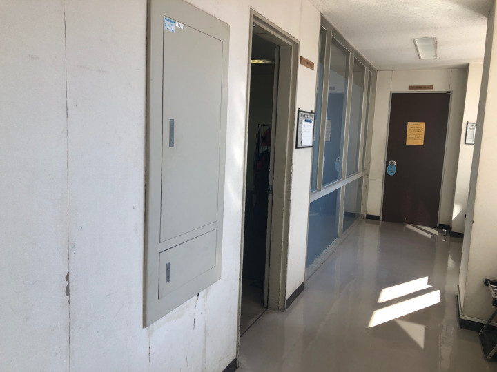 施設受付（フロント）