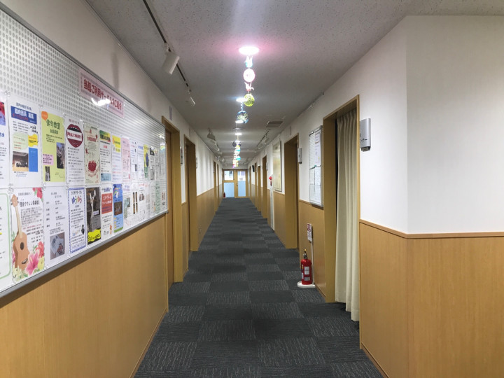 施設受付（フロント）