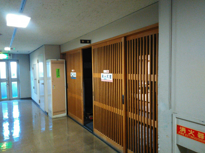 施設受付（フロント）